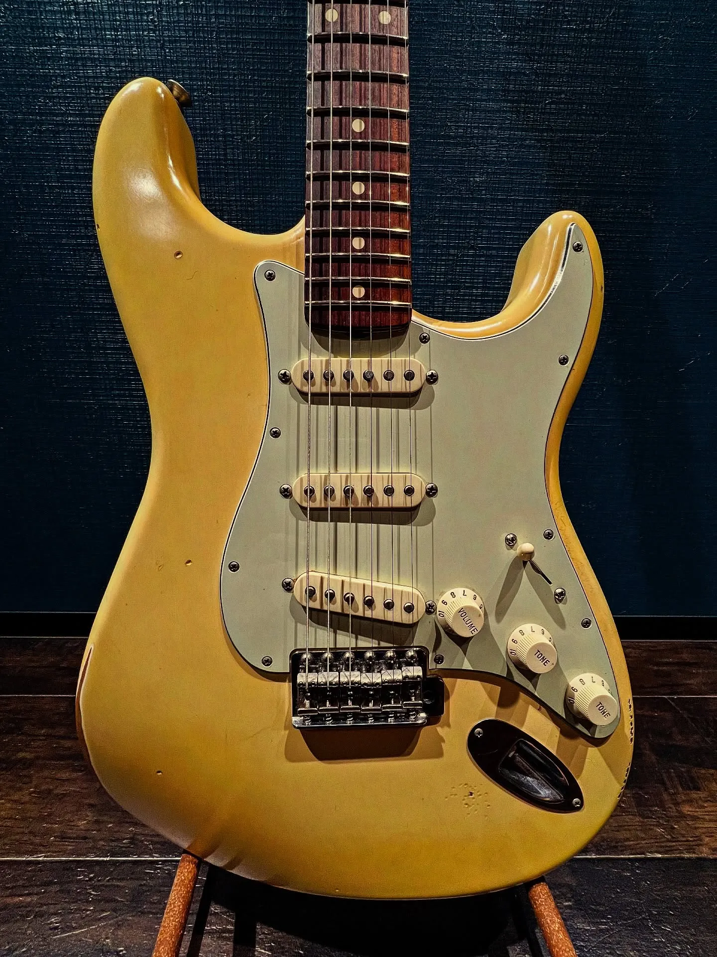 素晴らしいギターが入荷しました！✨