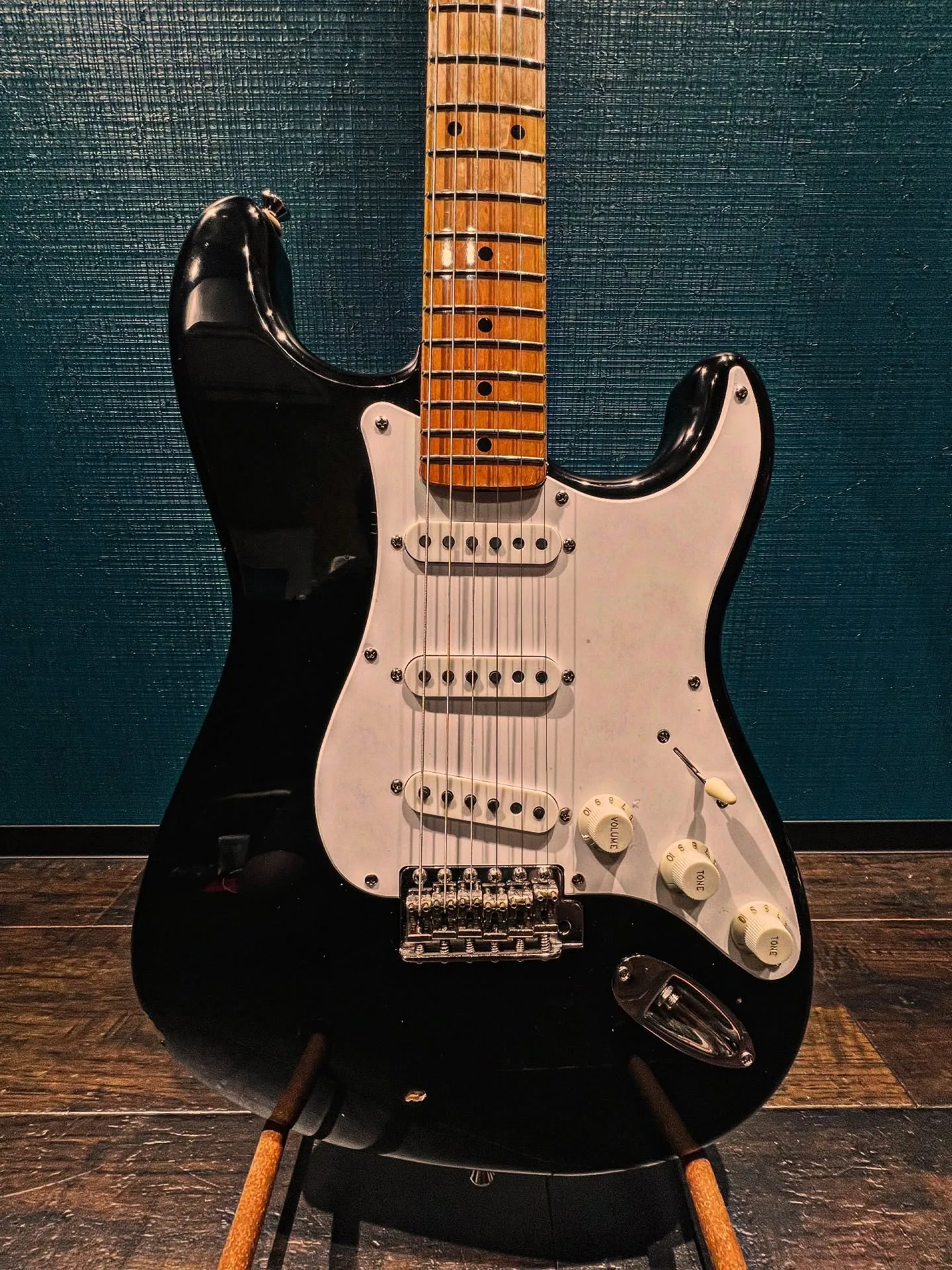Fender Japan E serial oder mad...