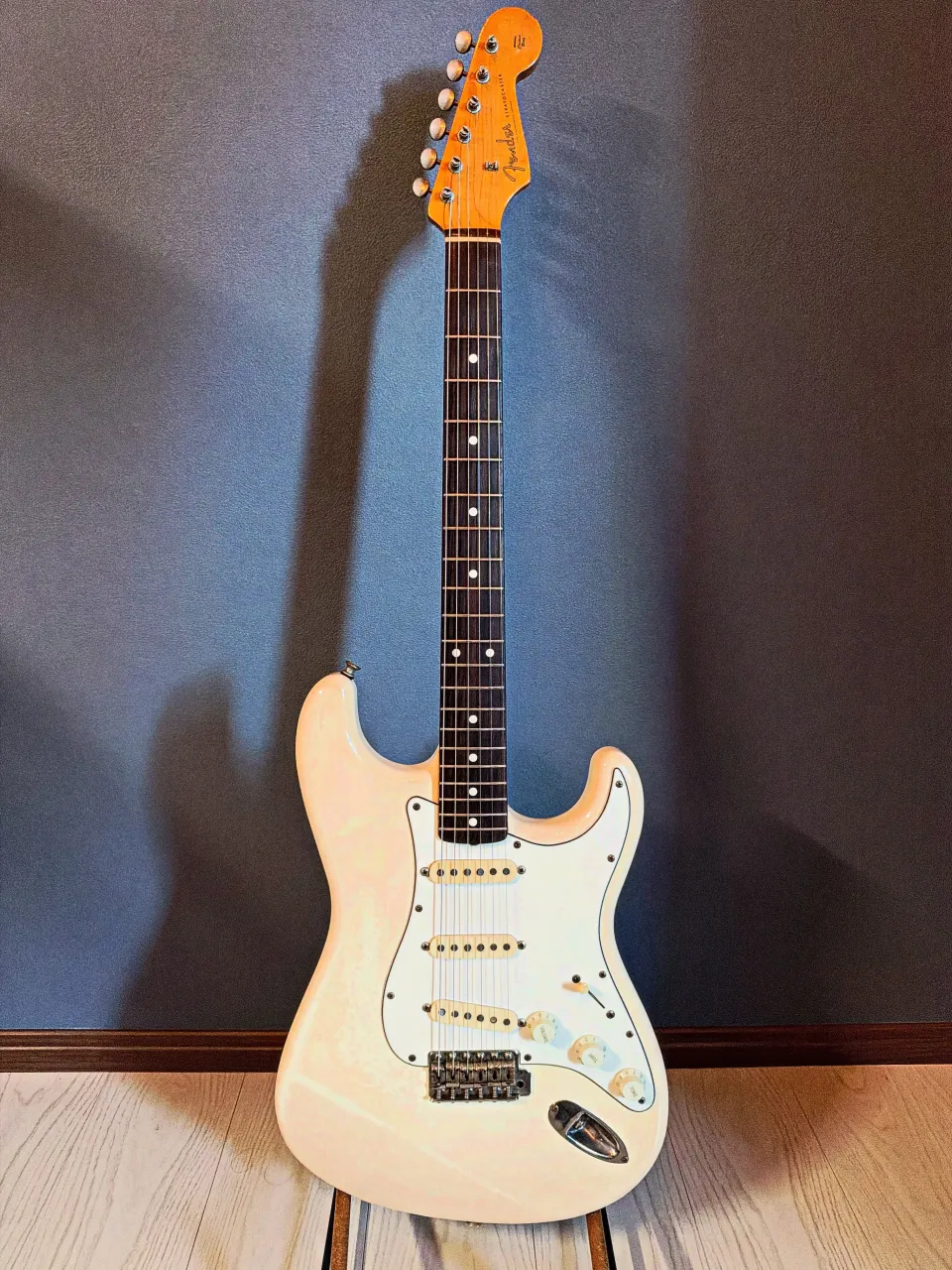 Fender Japan JV serial 1983s